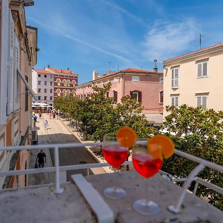 Romeo And Juliet Apartment With Balcony And Sea View Пореч Екстериор снимка