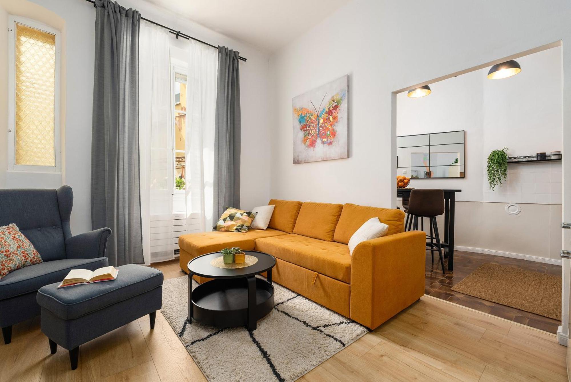 Romeo And Juliet Apartment With Balcony And Sea View Пореч Екстериор снимка