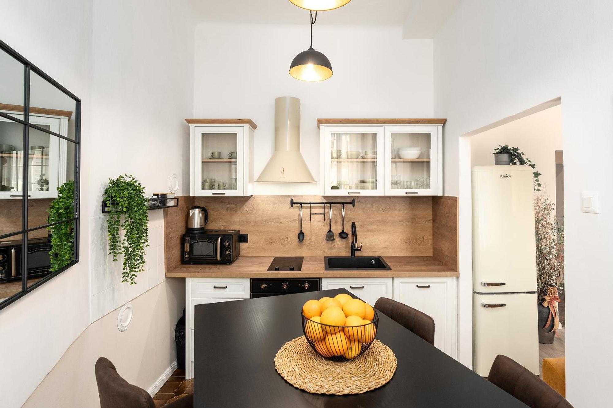 Romeo And Juliet Apartment With Balcony And Sea View Пореч Екстериор снимка